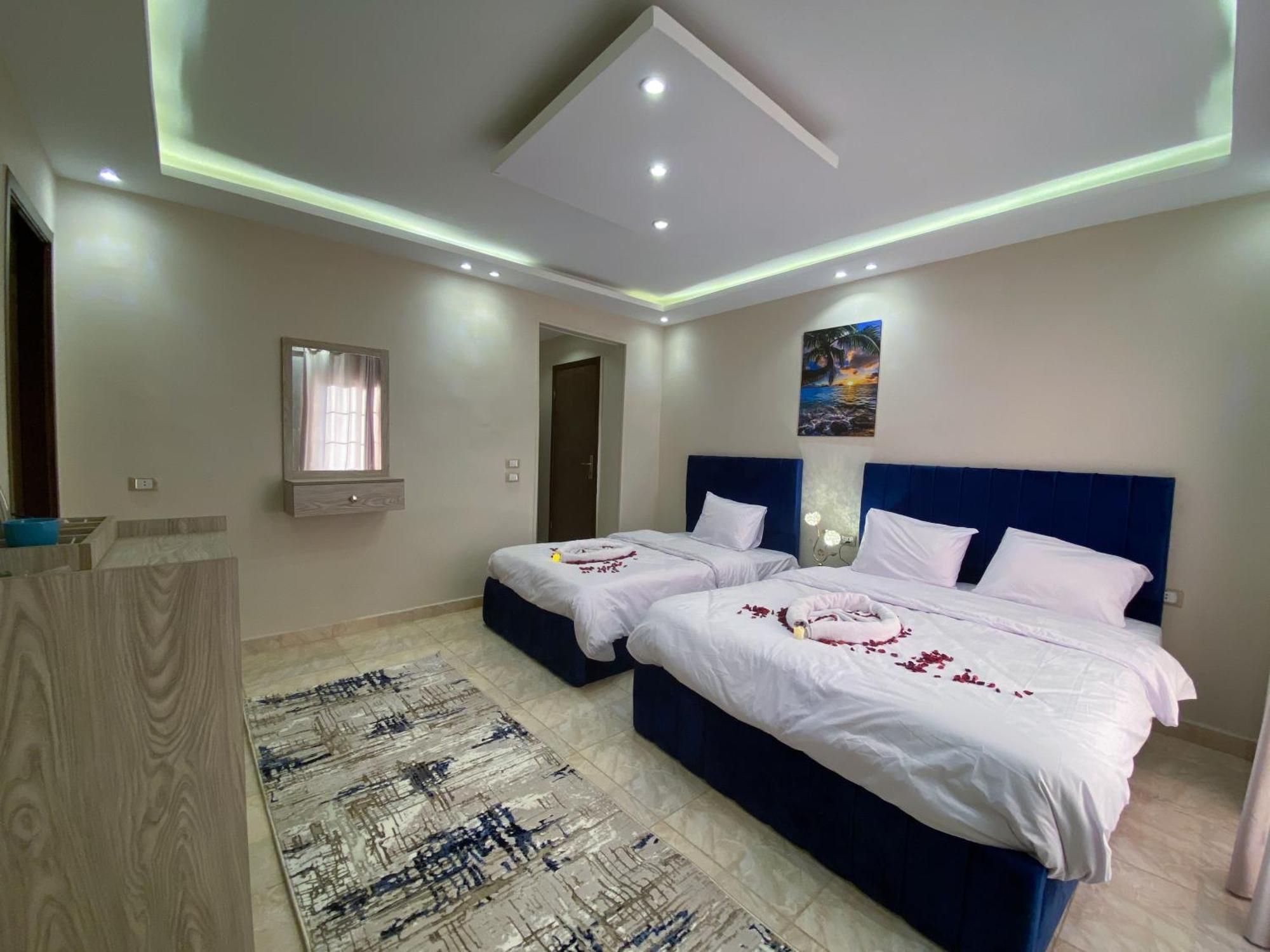 Young Pharaoh View Inn Kairo Bagian luar foto