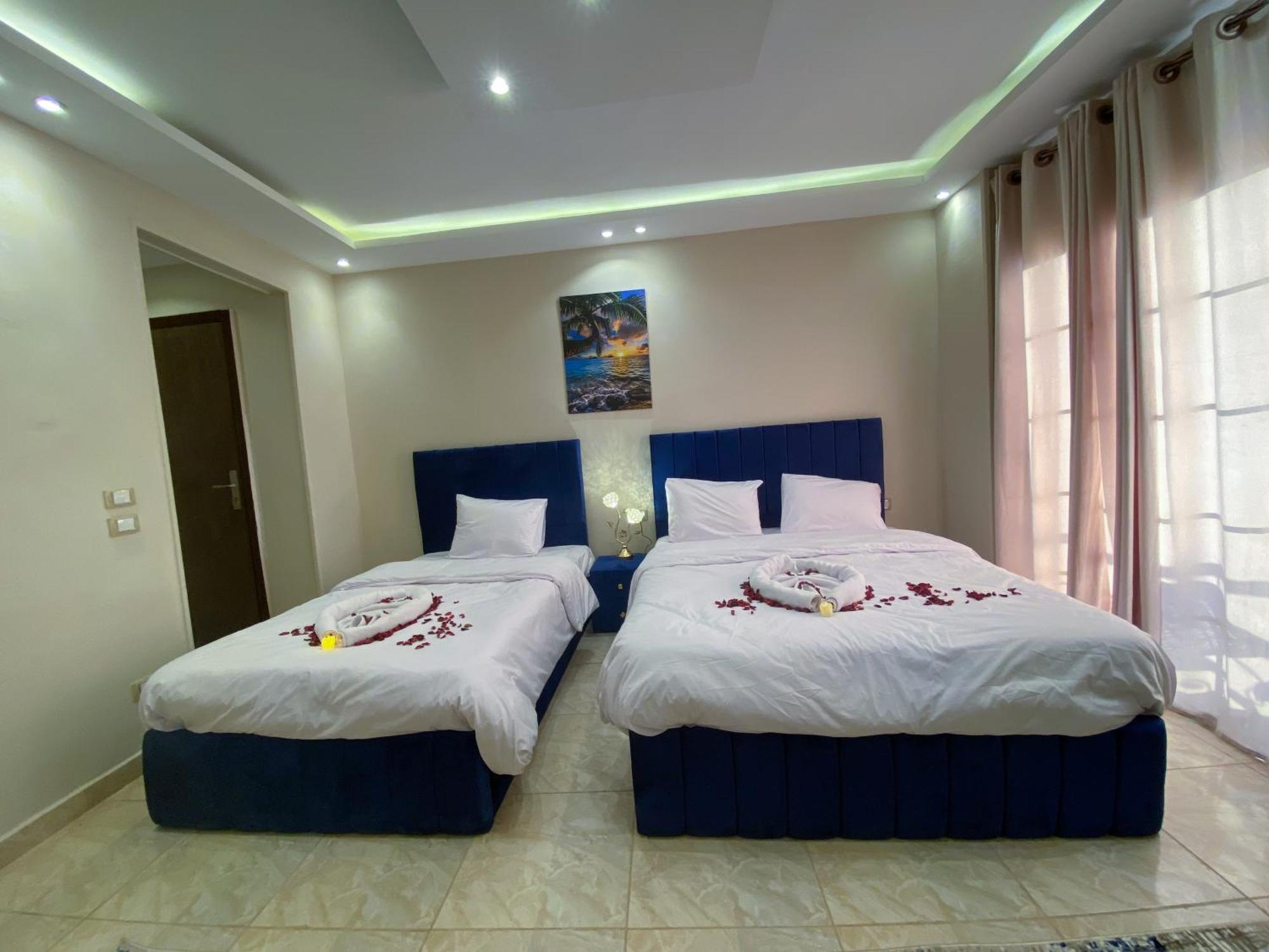 Young Pharaoh View Inn Kairo Bagian luar foto